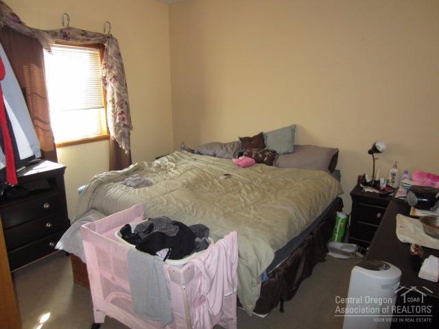Royal Yeoman - Residential