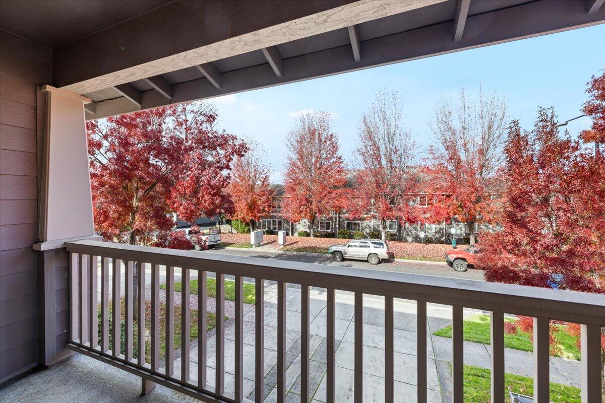 Alderwood Townhomes - Residential