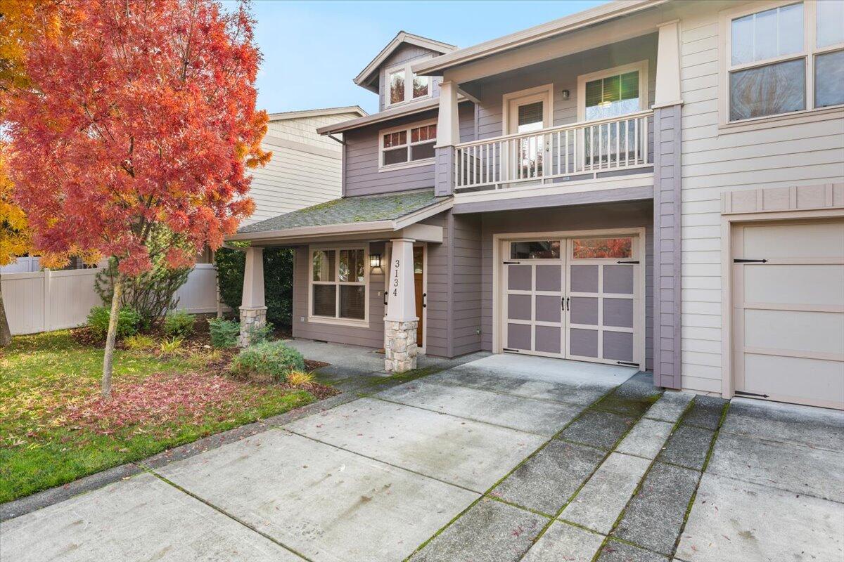 Alderwood Townhomes - Residential