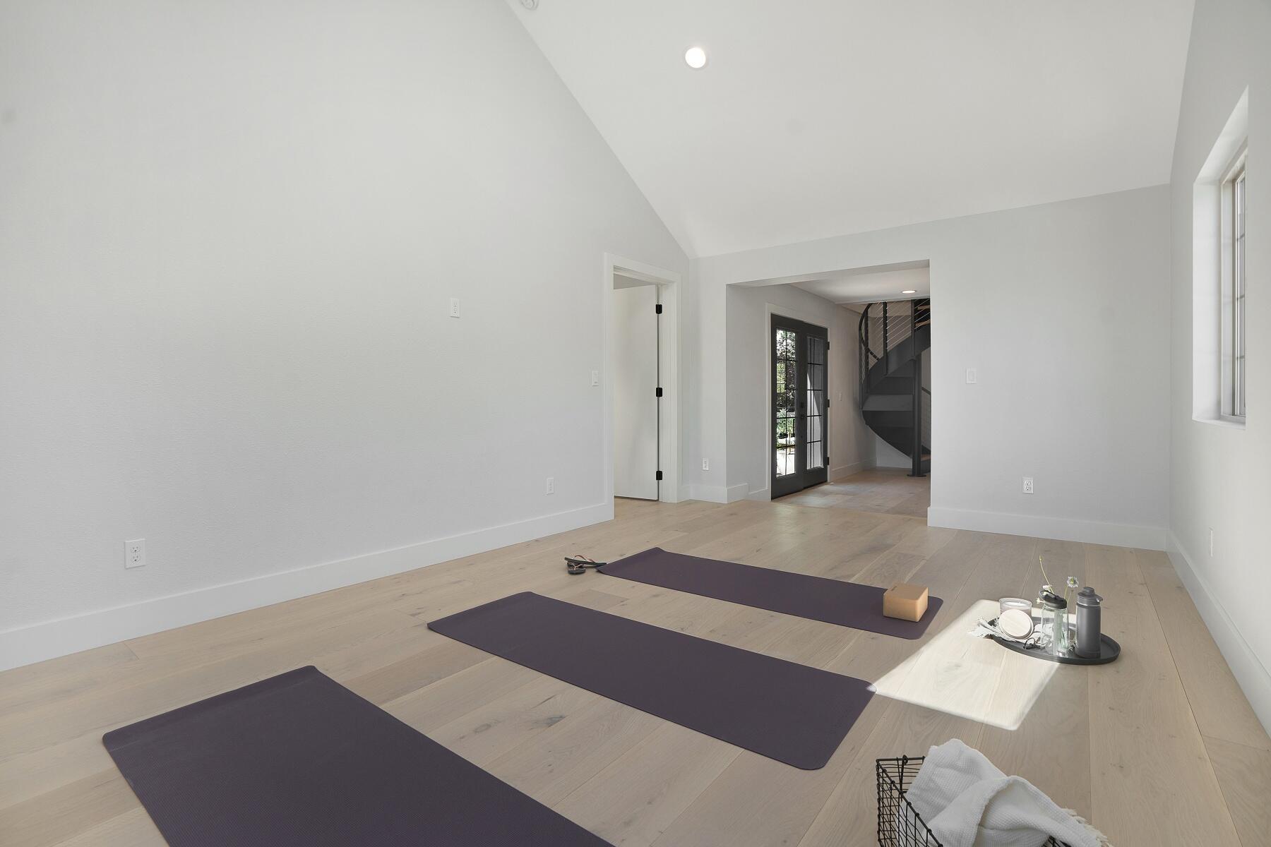 1st Addition Bend Pk - Residential