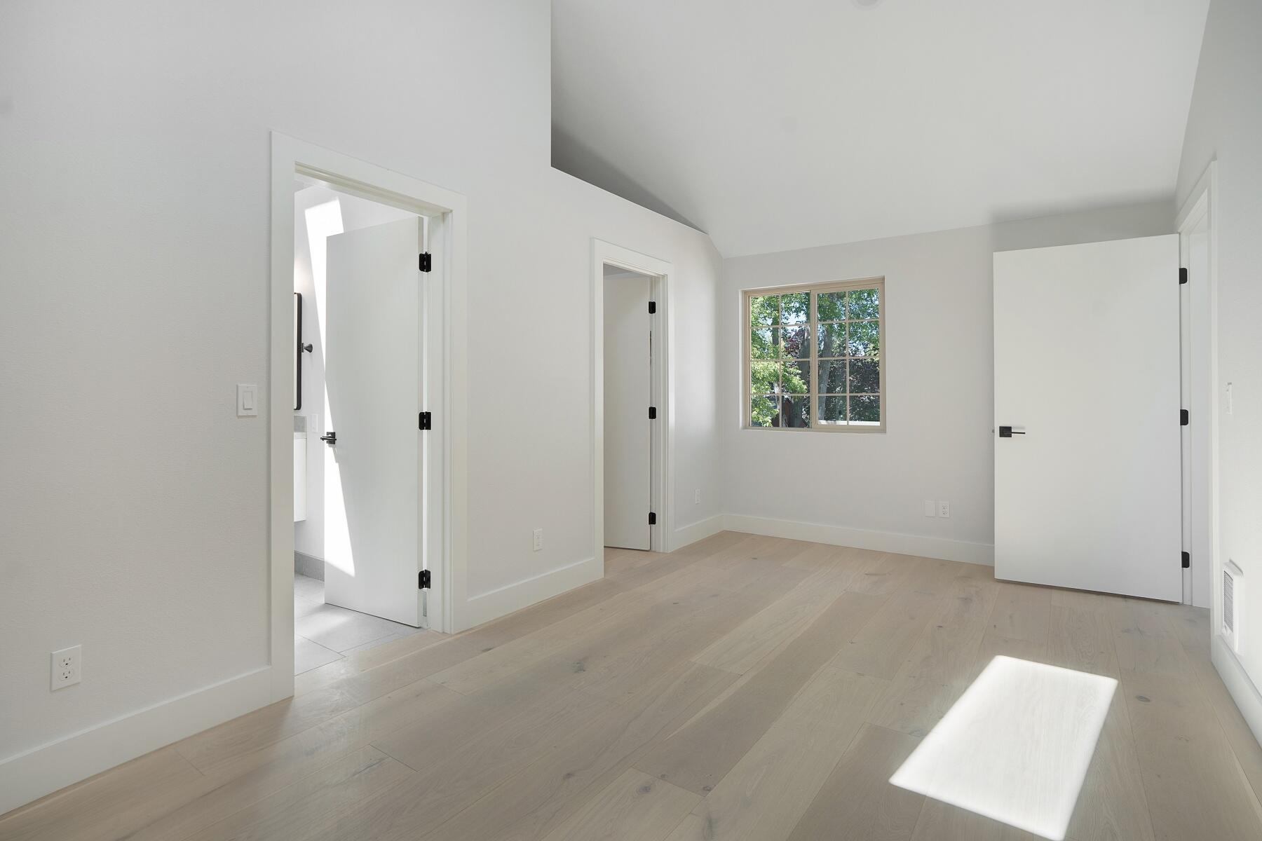 1st Addition Bend Pk - Residential