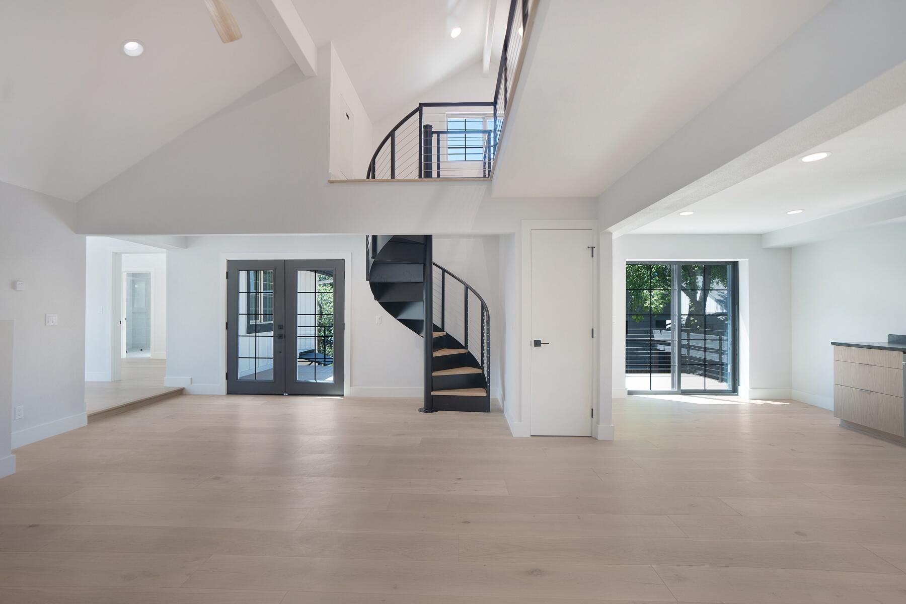 1st Addition Bend Pk - Residential