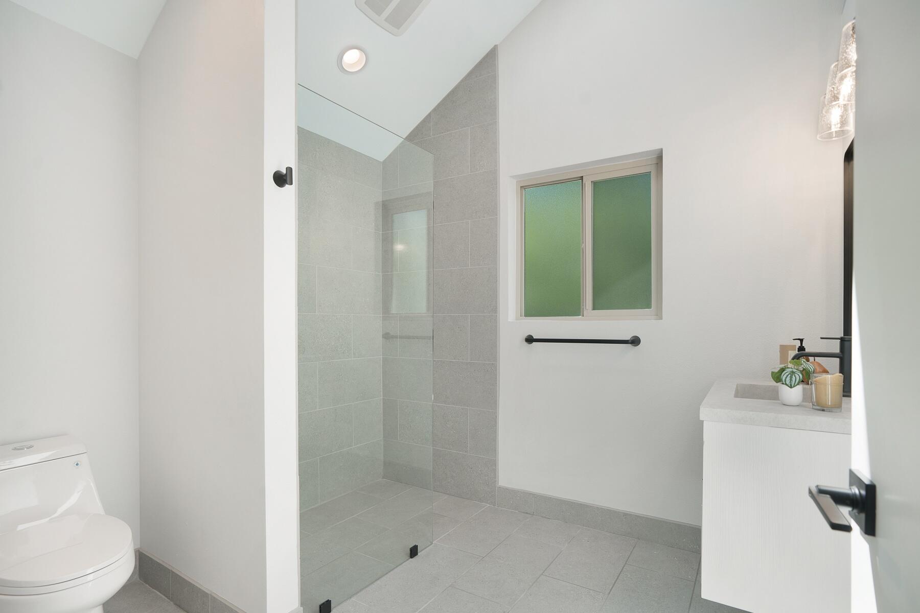 1st Addition Bend Pk - Residential