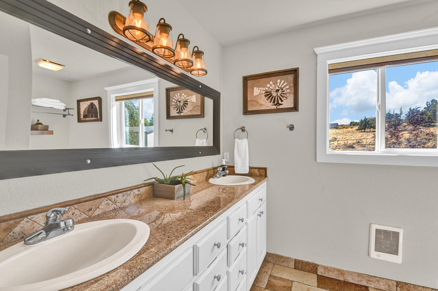 Sundance East - Residential