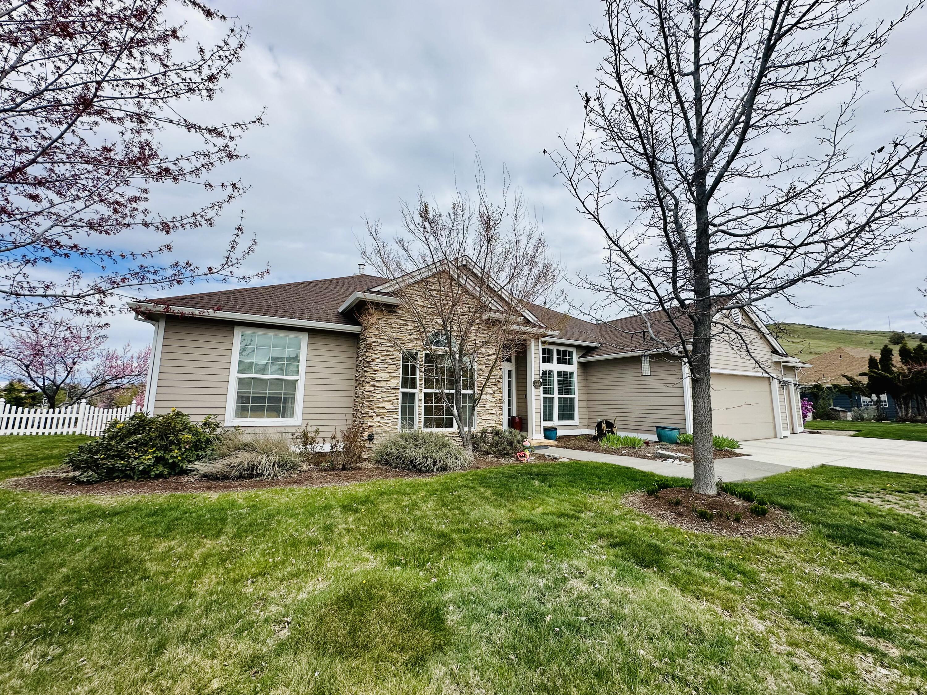Crown Ridge -Phase 1 - Residential
