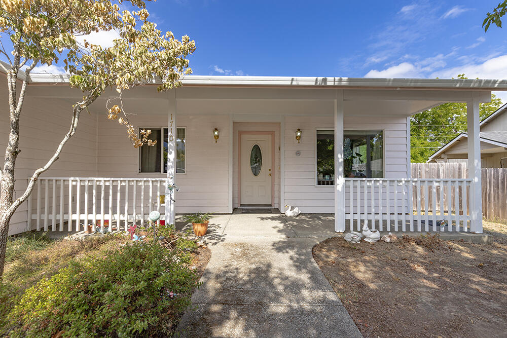 Blue Moon Estates - Residential