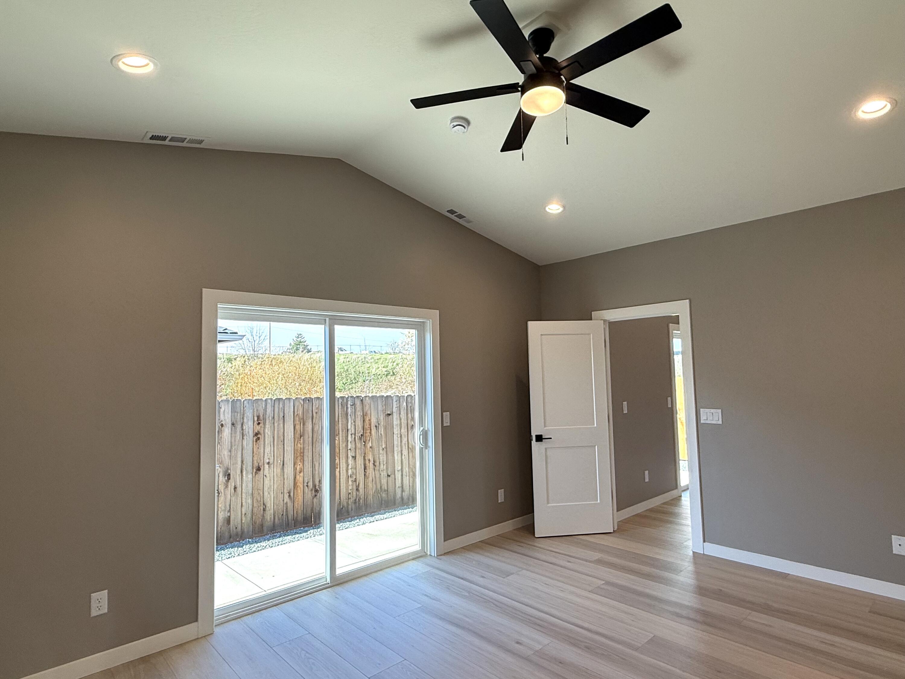 Oak Valley Phase 2 - Residential