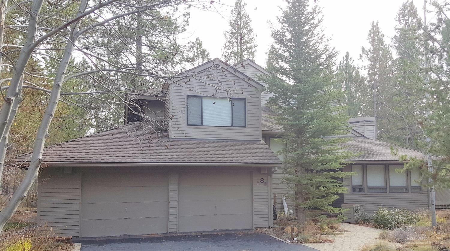 Entered for comps only. Original street of dreams home! Tucked away on the quiet north end, amongst mature Ponders & Aspen trees. Vaulted ceiling in the great room. 2 suites on the main level w/patio access. Upstairs, 2 additional bdrms w/adjoining Jack & Jill bath & loft area. There are many windows and skylights throughout this home! Private setting to relax & enjoy in the back of a cul-de-sac. Nicely landscaped. Beautiful deck w/area for hot tub. SHARC paid!