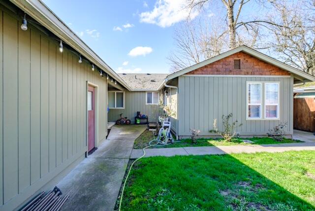 Deerfield, First Addition To - Residential