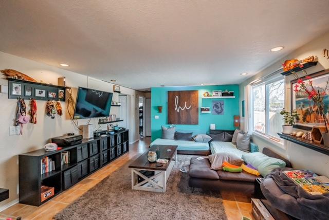 Deerfield, First Addition To - Residential