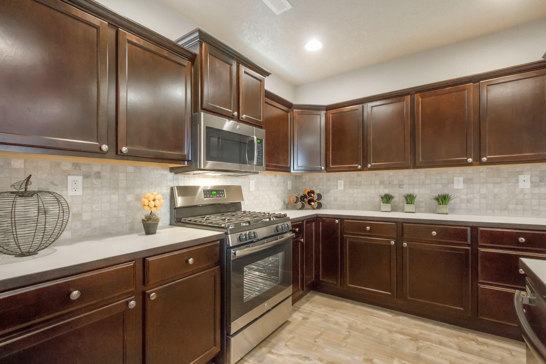 Mckenzie Meadow Vill - Residential