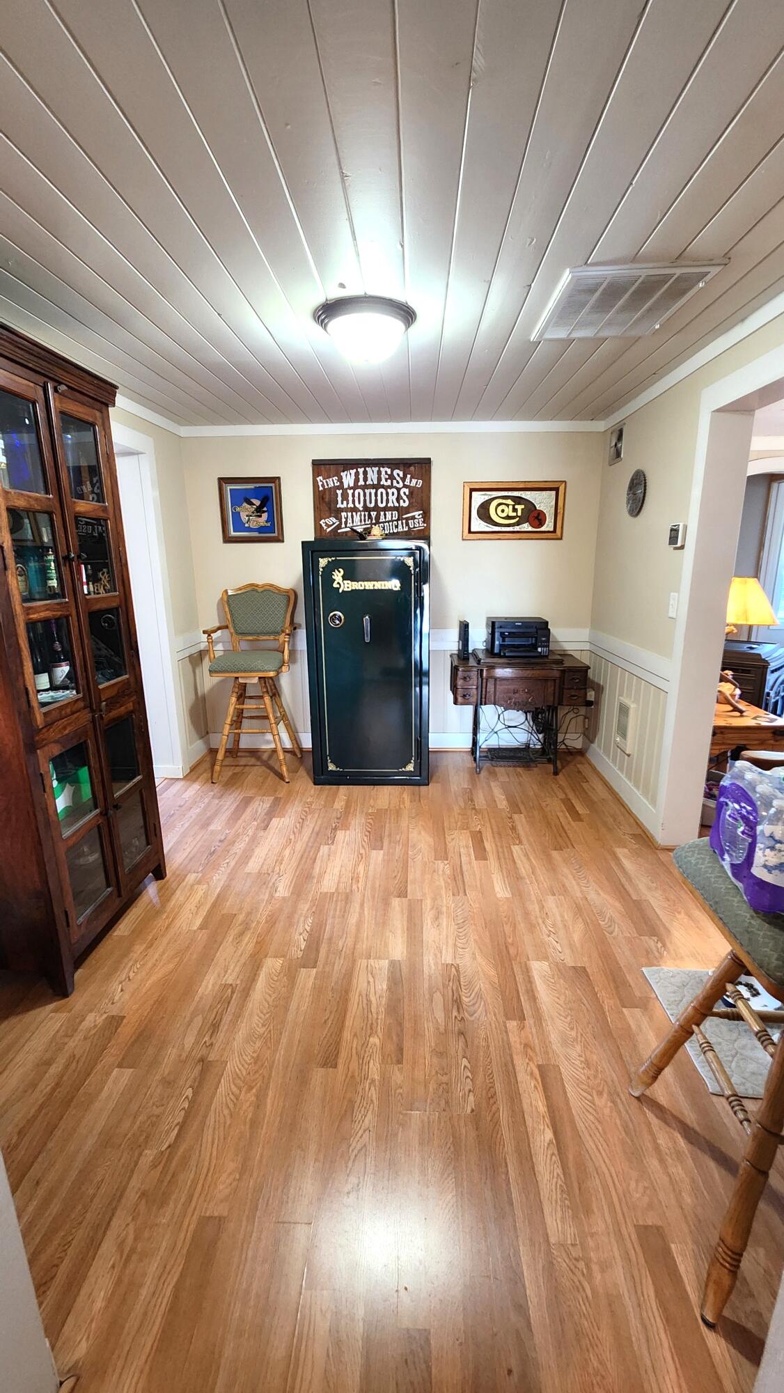 Lake Park Estate - Residential