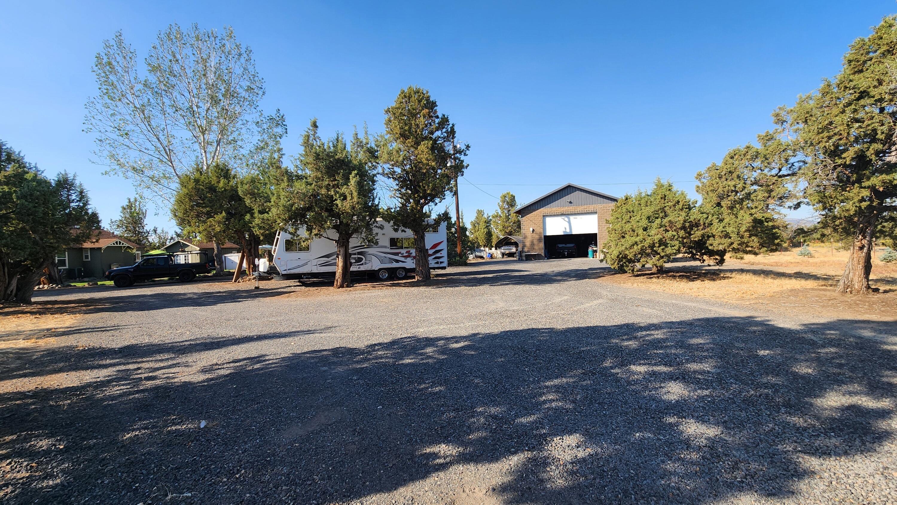 Lake Park Estate - Residential