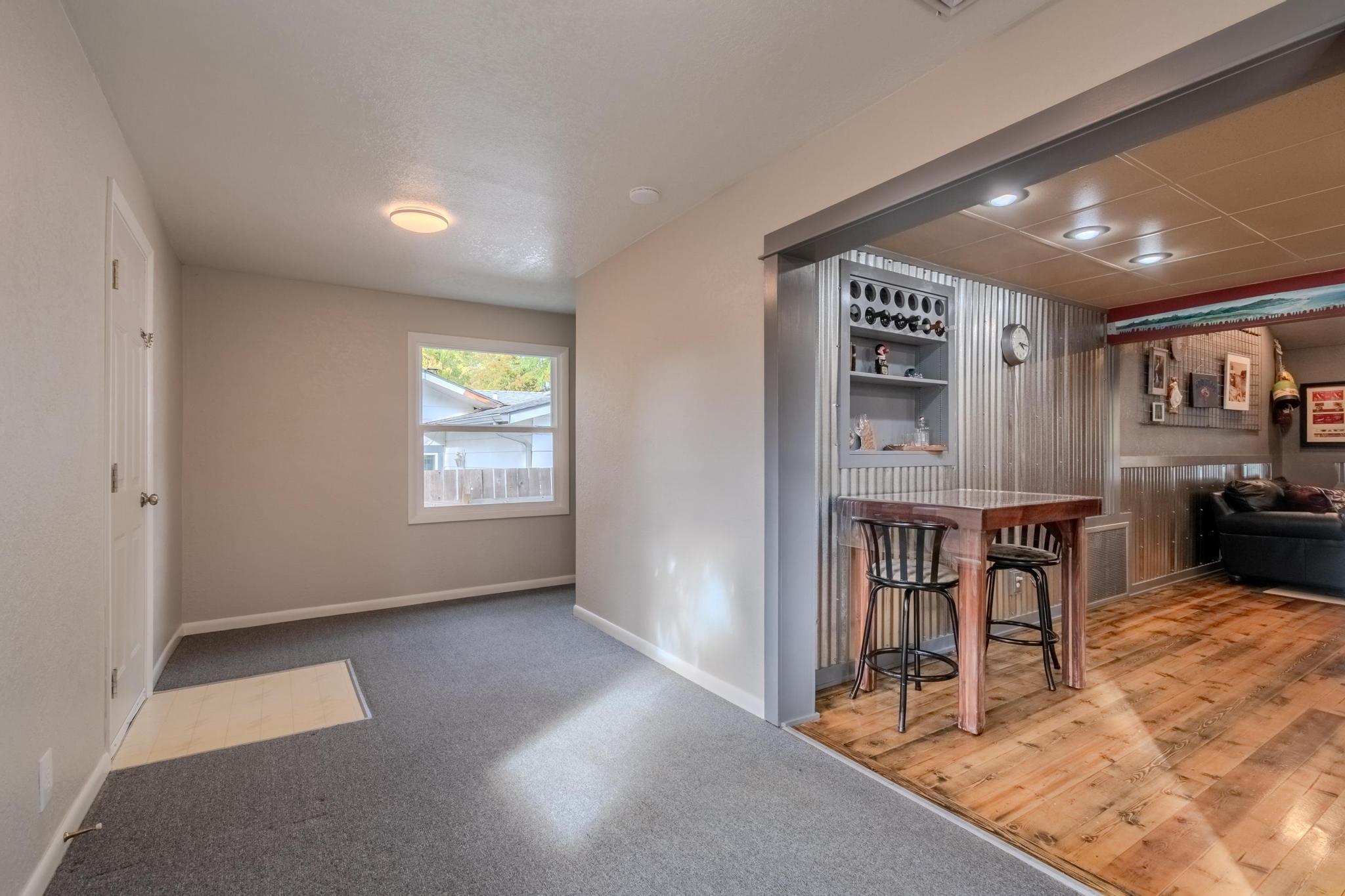 Tuttles Second Addition To Medford - Residential