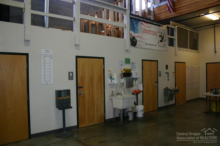 North Brinson Bus - Commercial Sale