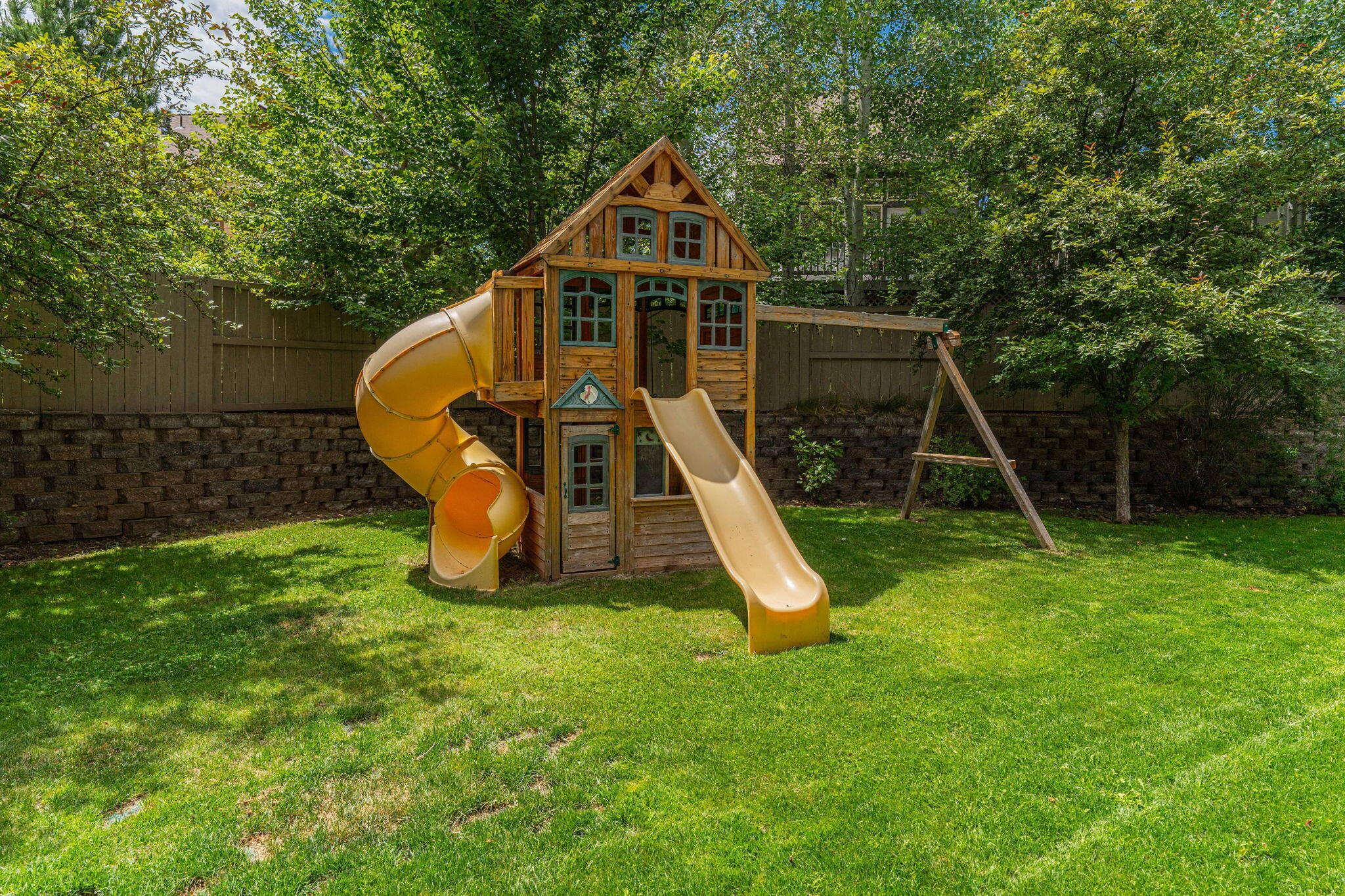 River Rim - Residential
