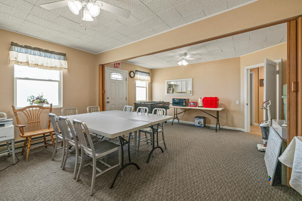 Home Acres - Commercial Sale