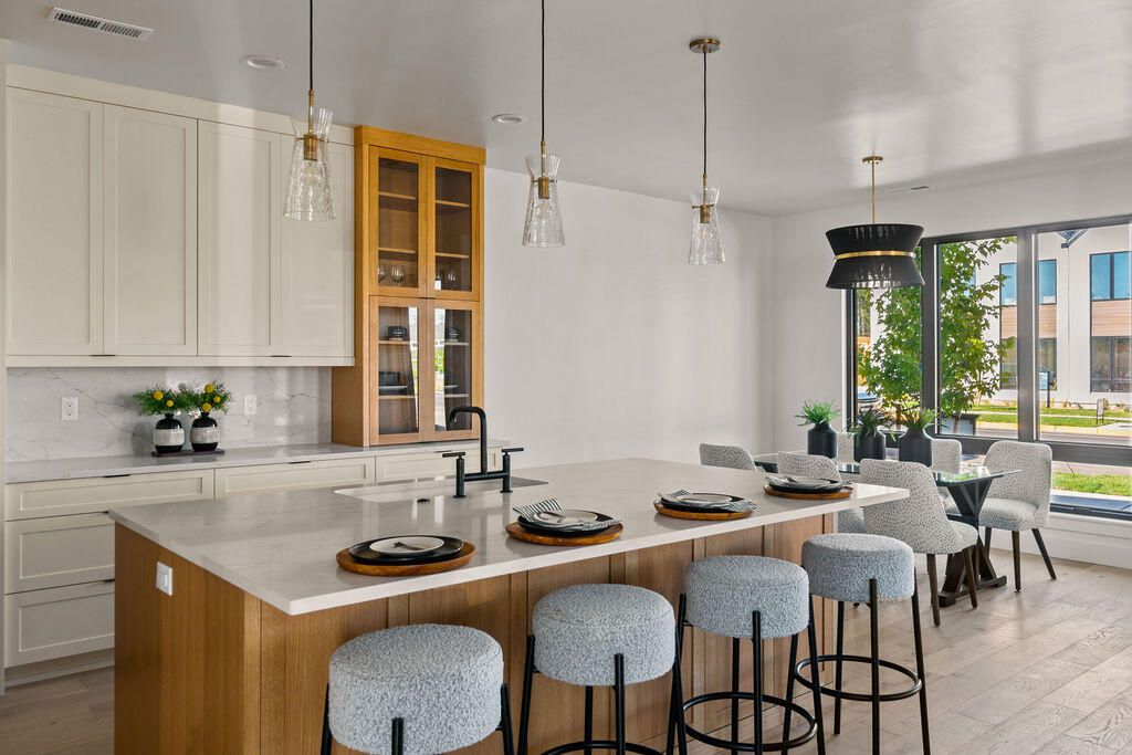 Discovery West Phase 4 - Residential