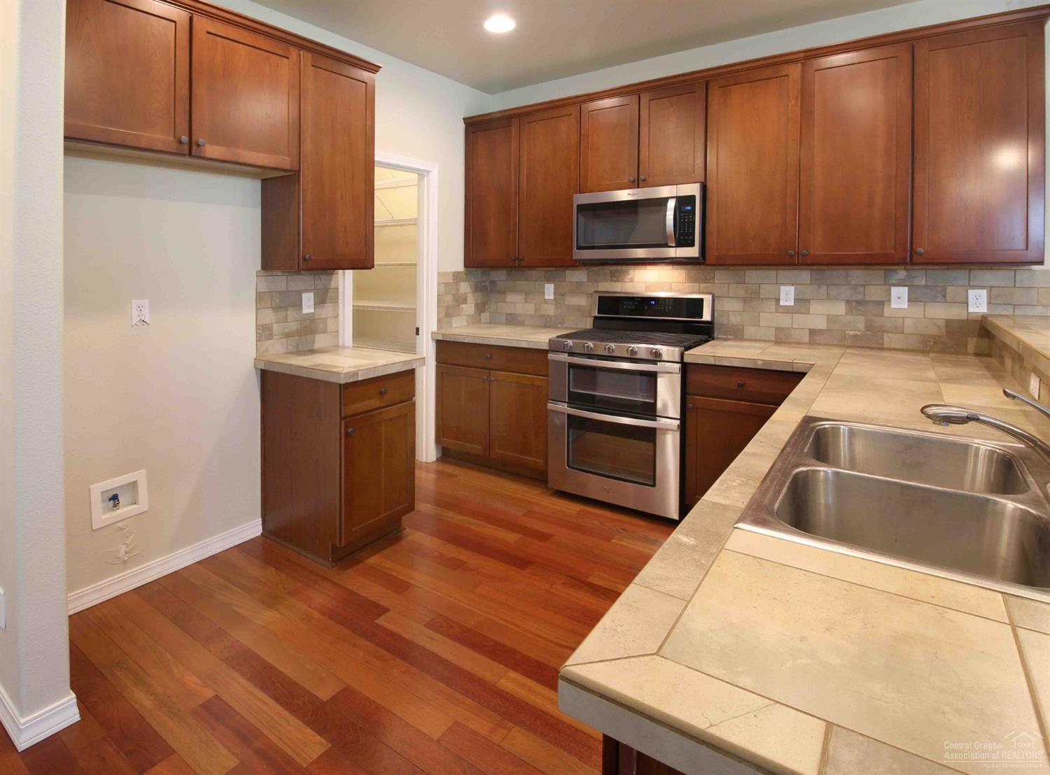 River Canyon Estates - Residential