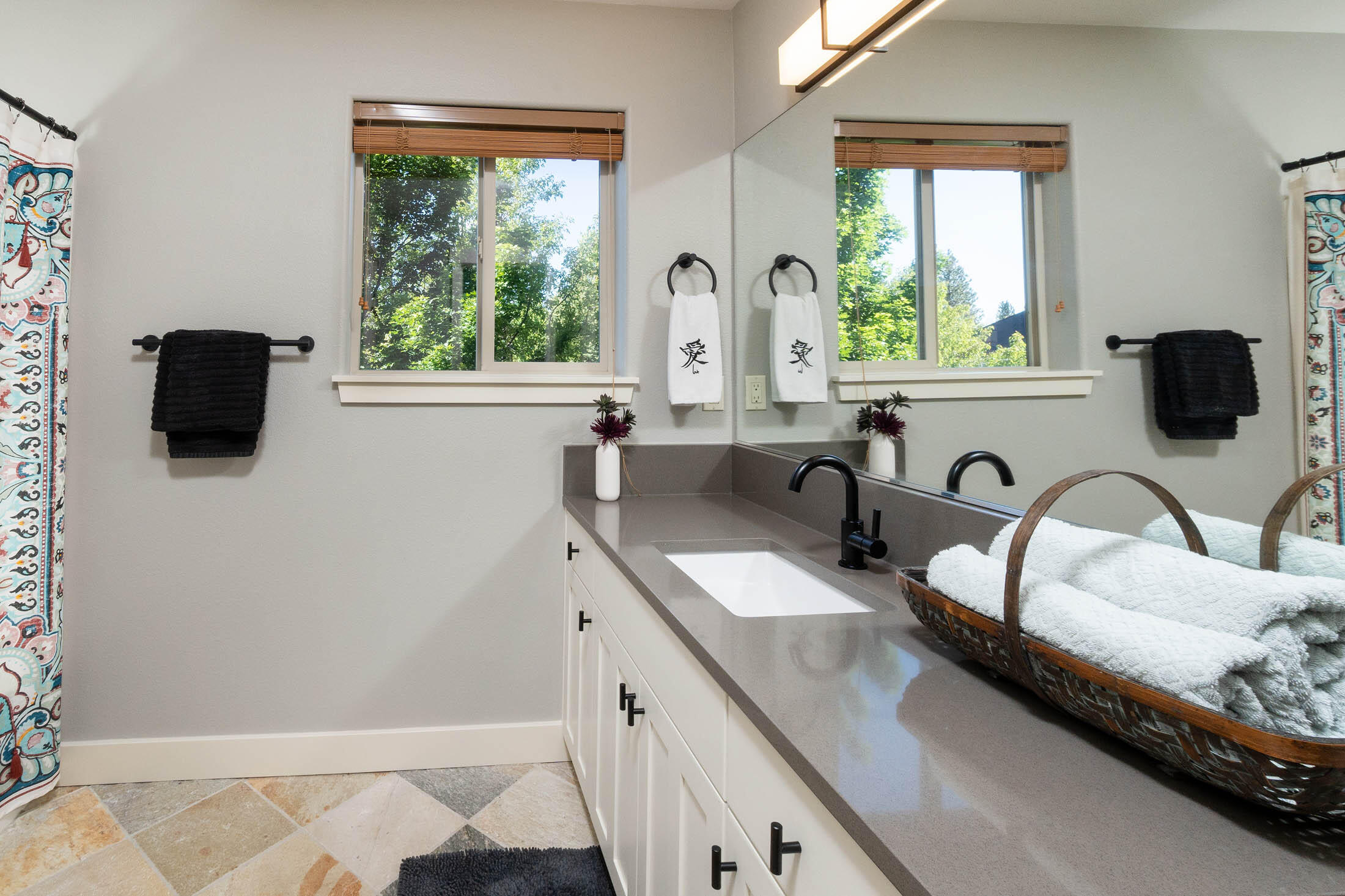 Skyliner Summit - Residential