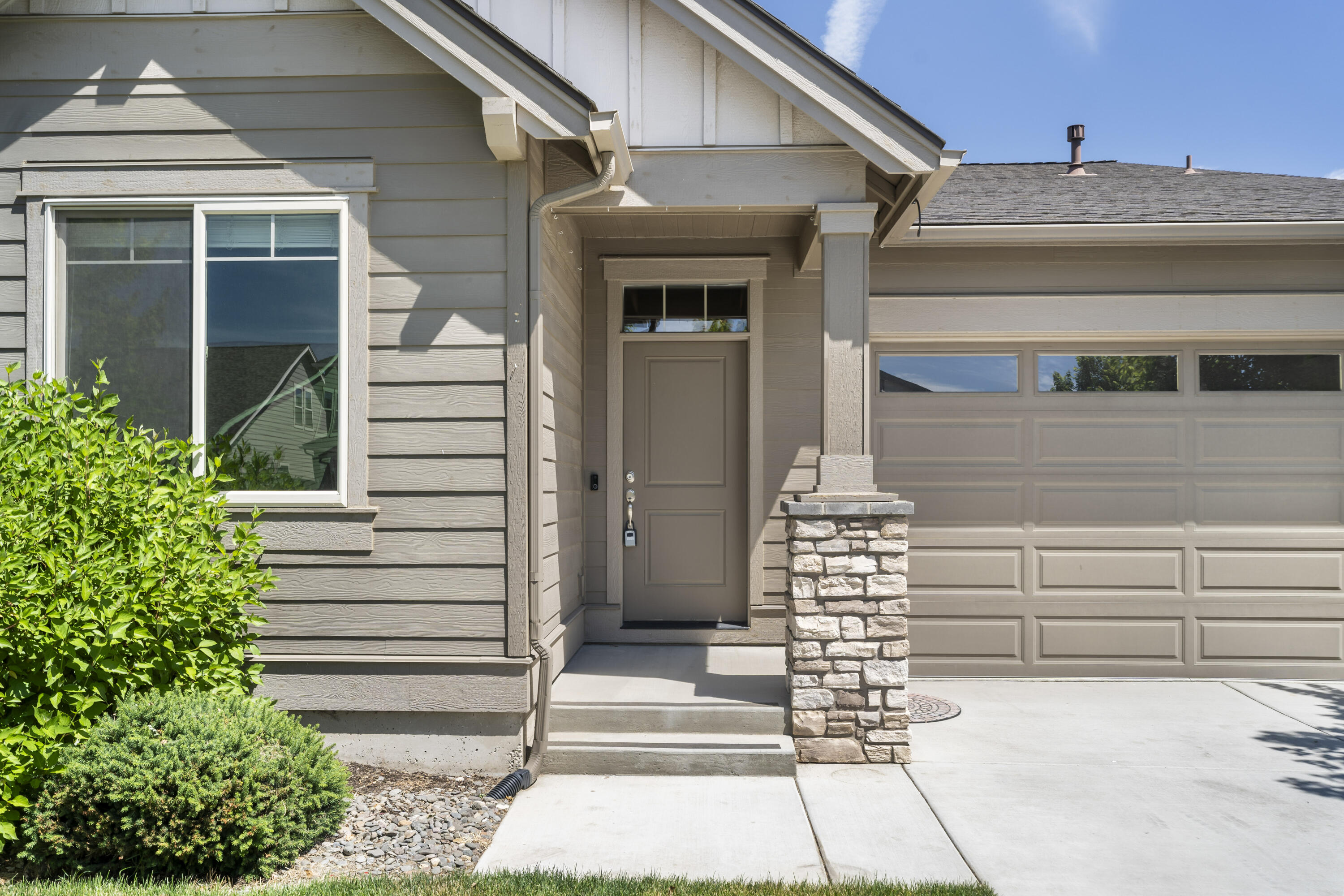 Triple Ridge - Residential