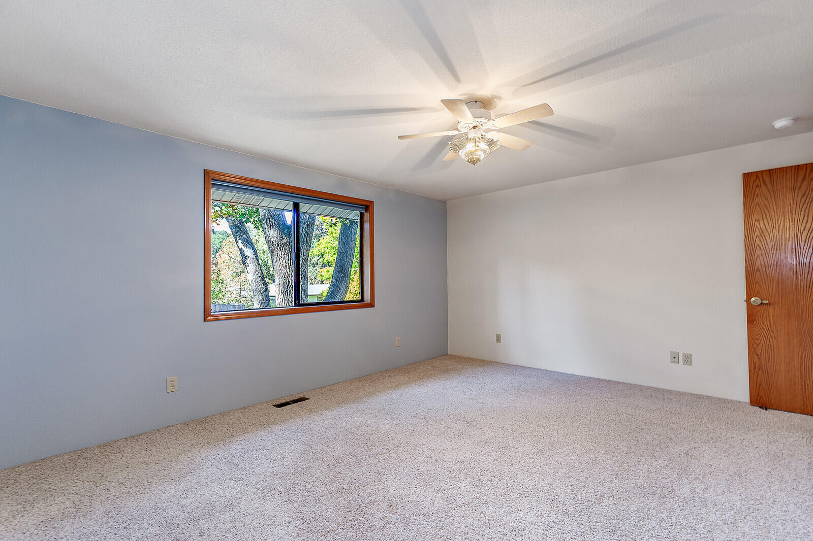 Royal Oaks Estates Subdivision - Residential