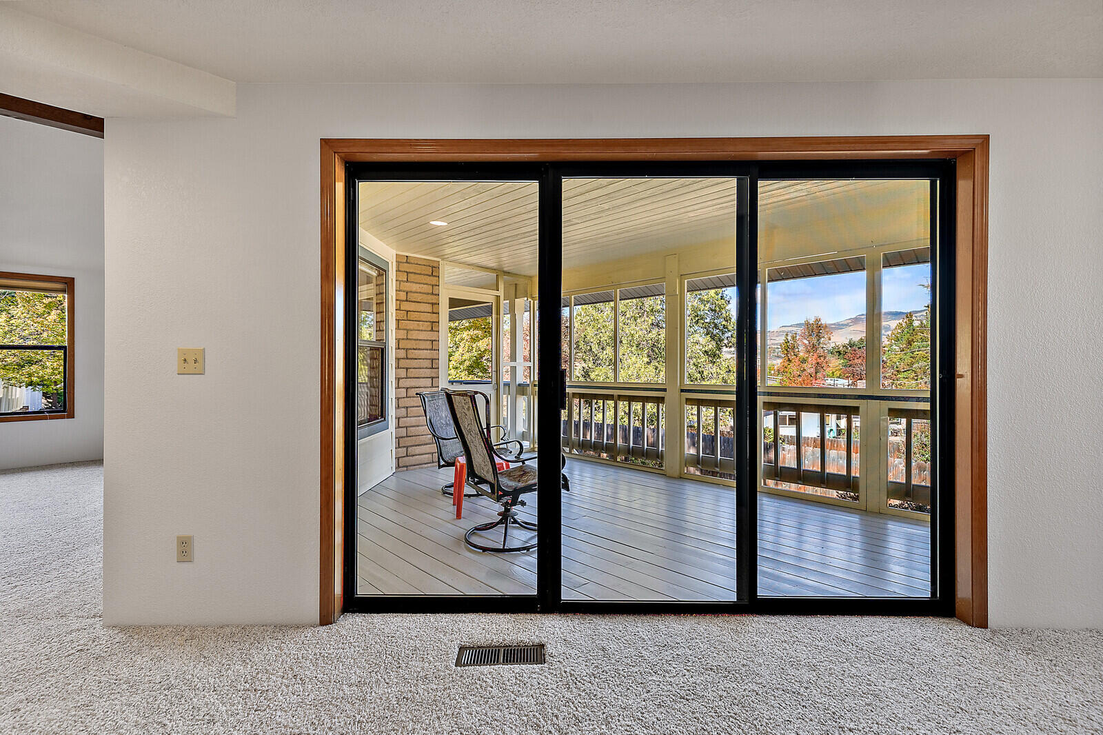 Royal Oaks Estates Subdivision - Residential