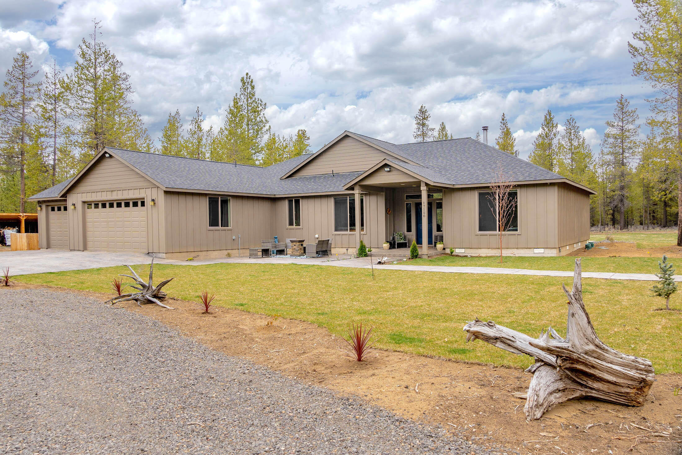 Pinewood Country Est - Residential