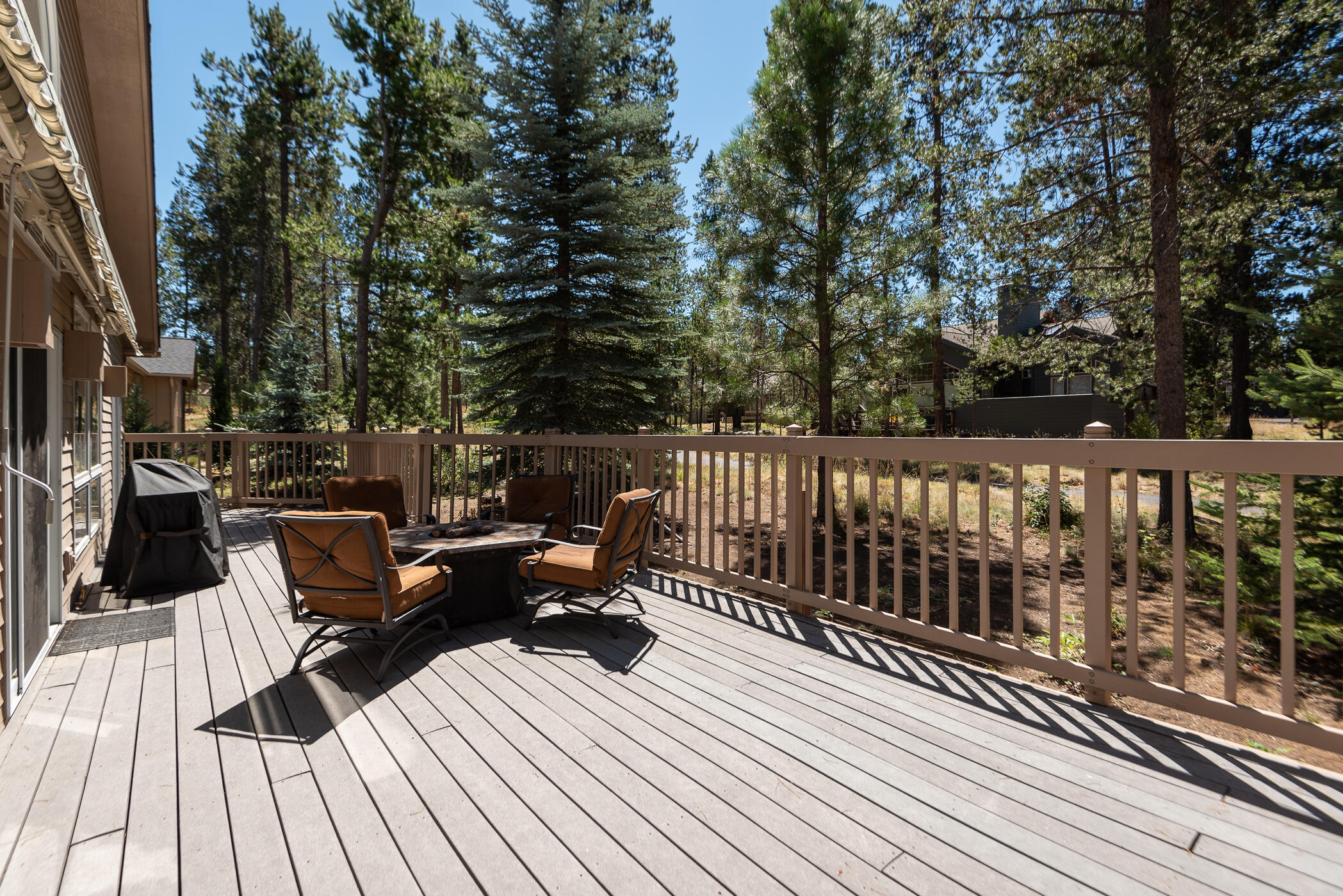 Fairway Crest Village - Residential