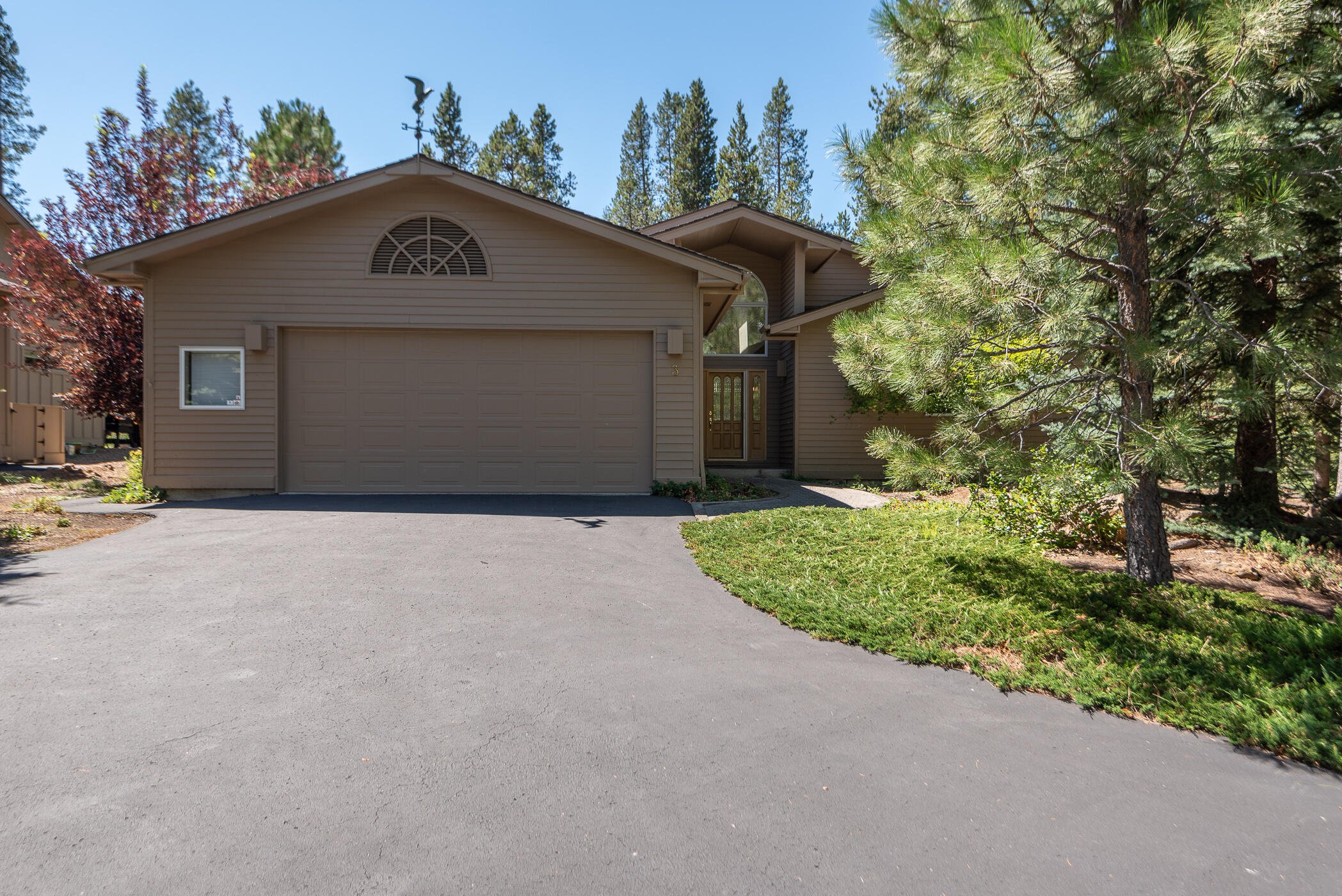 Fairway Crest Village - Residential