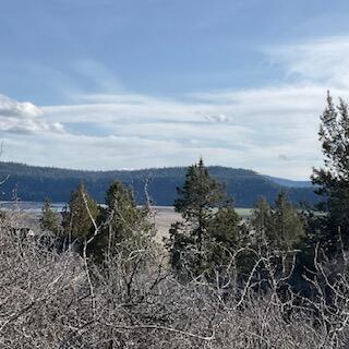 Almost an acre at the Running Y Resort, with panoramic views of the Cascades plus the changing colors of ranch lands. Located in the West Ridge neighborhood of the Running Y, this area receives afternoon sun and boasts glorious sunsets.