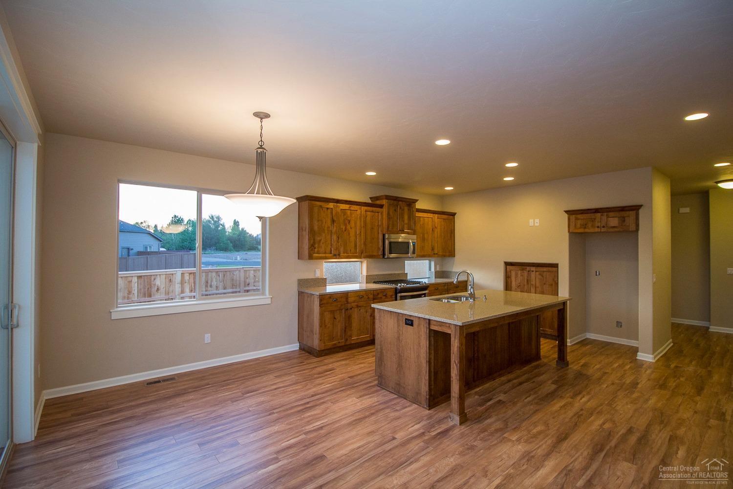 Triple Ridge - Residential