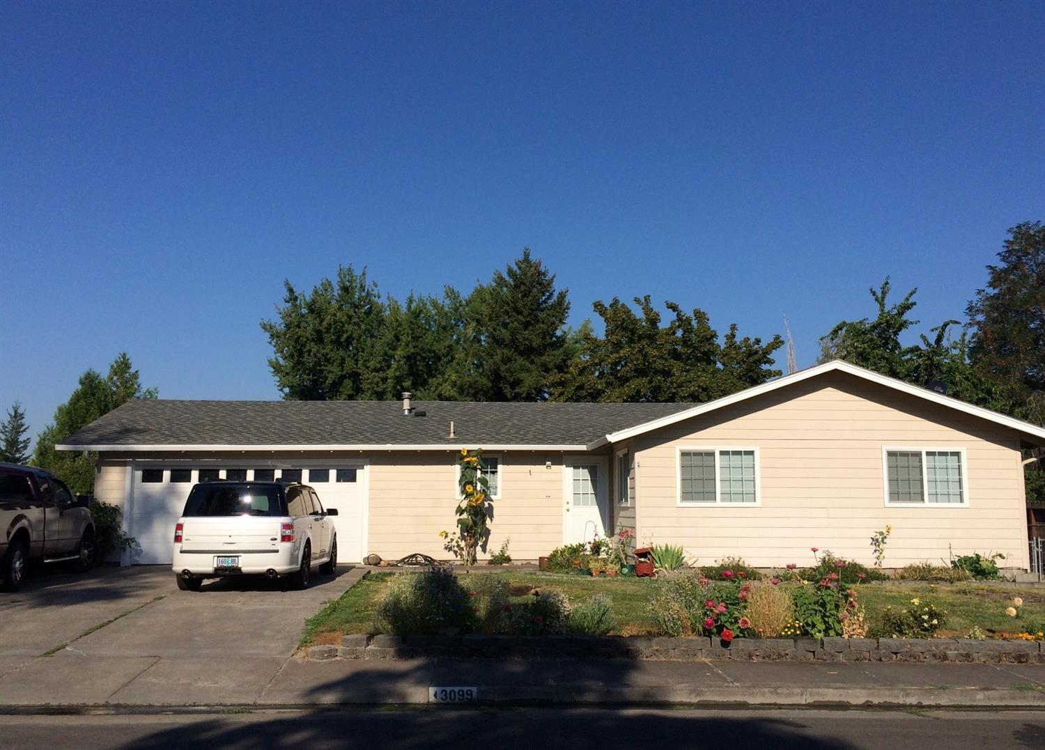 Nice home located in Abraham Lincoln School District in a quiet neighborhood, home is 3 bedrooms, 2 baths with 1336 sqft of living area. enclosed back porch not included in the square footage. Property sits on .19 acre lot. RV Parking.