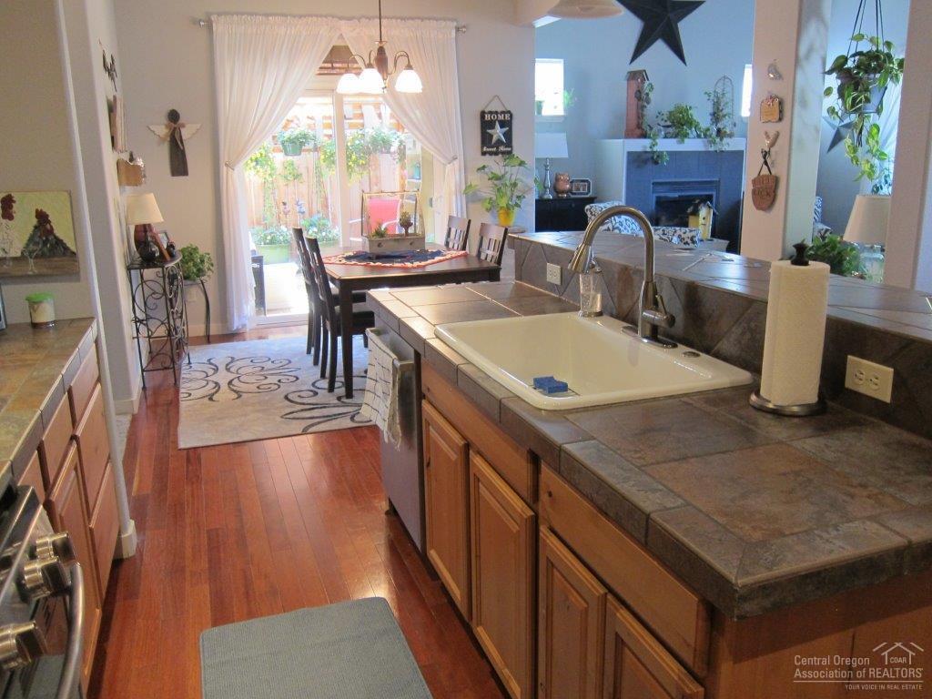 Juniper Hill - Residential