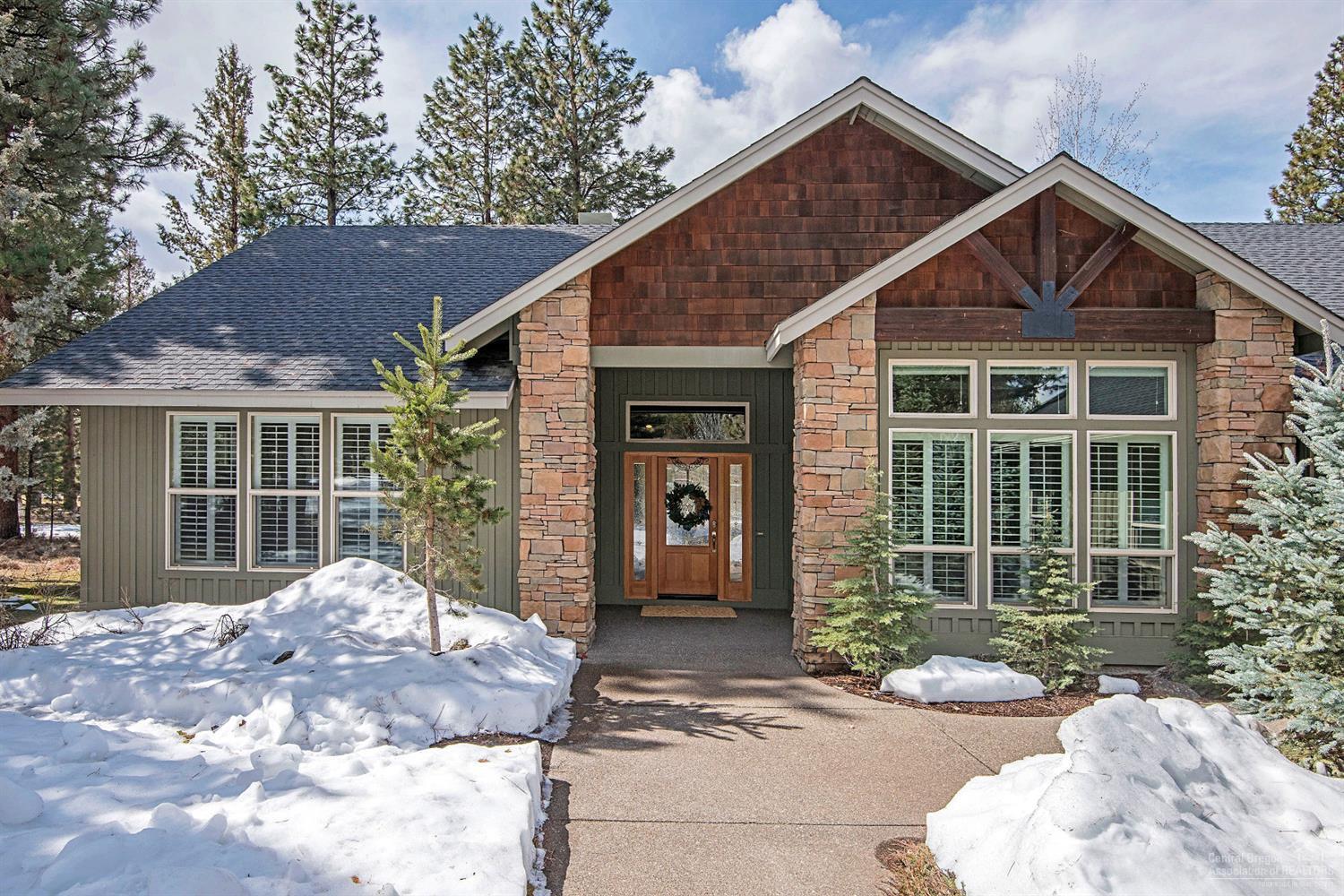 Single level living overlooking the 10th fairway with partial views of the Cascade Mountains. Great room opens to dining area, spacious kitchen and cedar deck. Office/Den with French doors. Landscaped yard views from all bedrooms. Granite tile counters. Triple garage with ample storage. High-efficiency furnace and heat pump installed 2014. One year home warranty to Buyer at close of escrow.