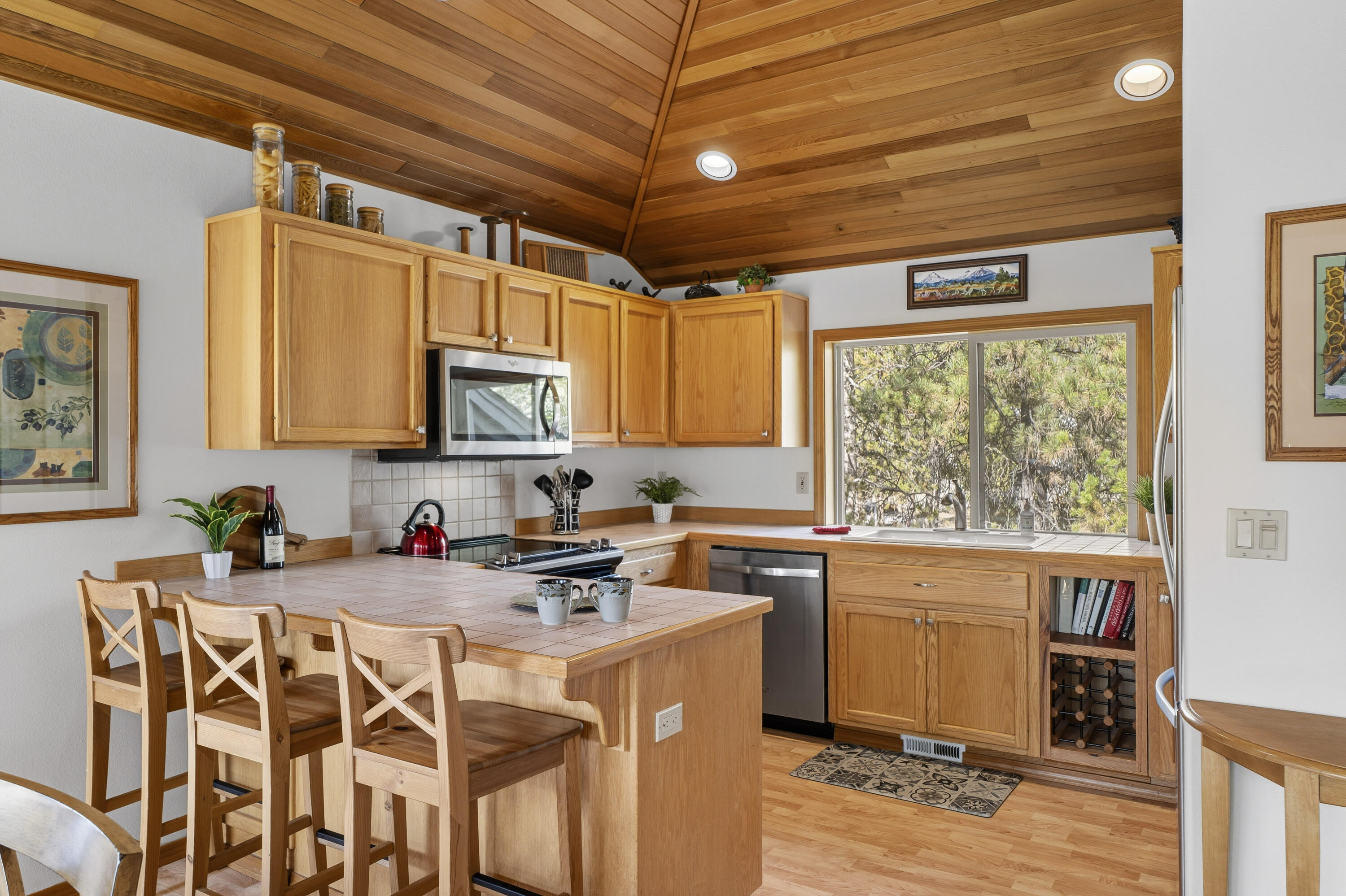 Fairway Point Villag - Residential