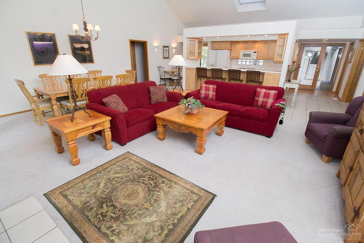 This is a wonderful single level open floor plan home in Sunriver. Features include a very large master suite, air conditioning, a nice open court yard, detached over sized double car garage, large great room, fully furnished, a hot tub on the spacious back deck featuring good sun exposure and large common area, light, bright and airy, close access to the north grocery store and Cottonwood access to Bend. The SHARC is on the 15 year payment plan with annual payments of $379.39.