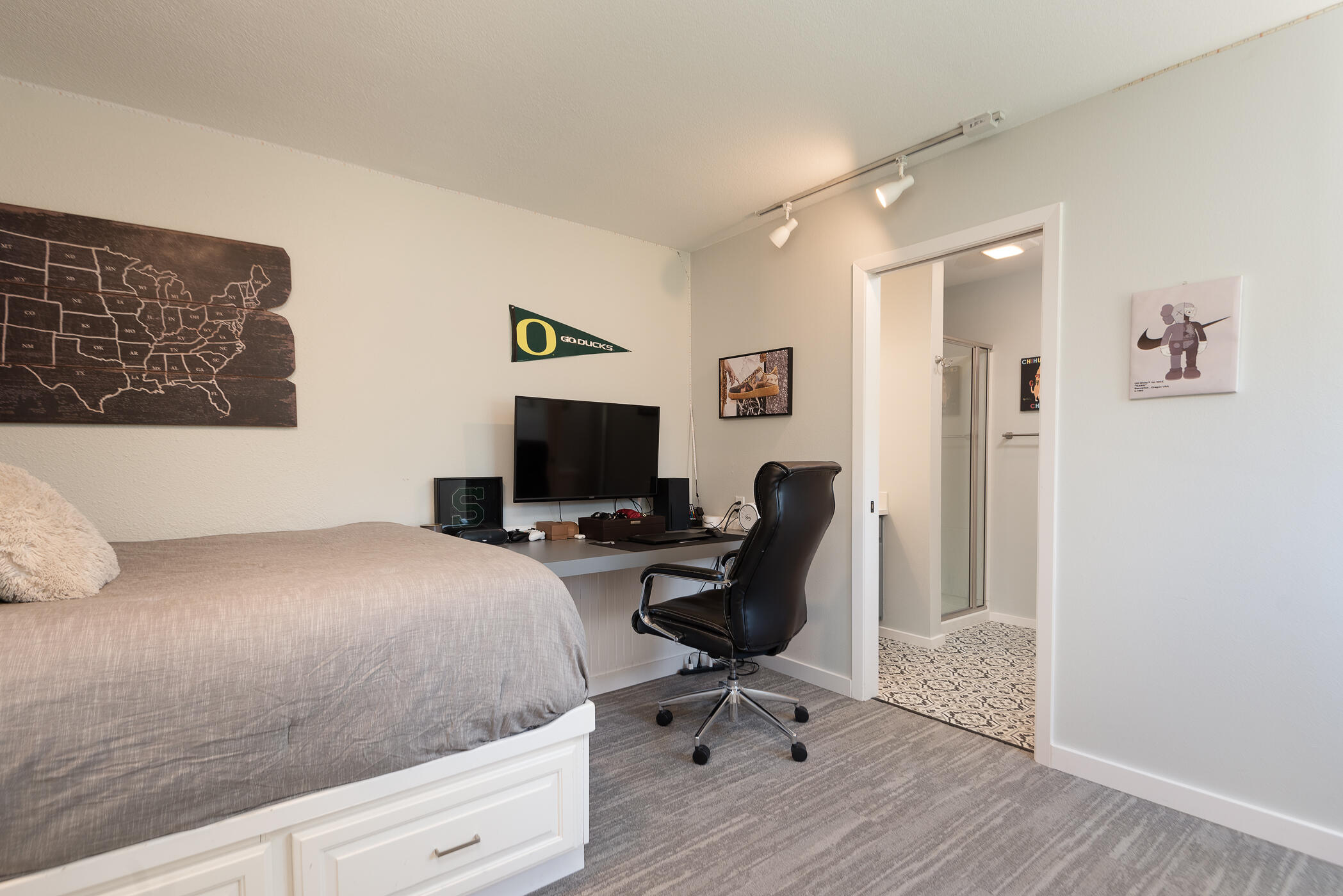 West Hills - Residential