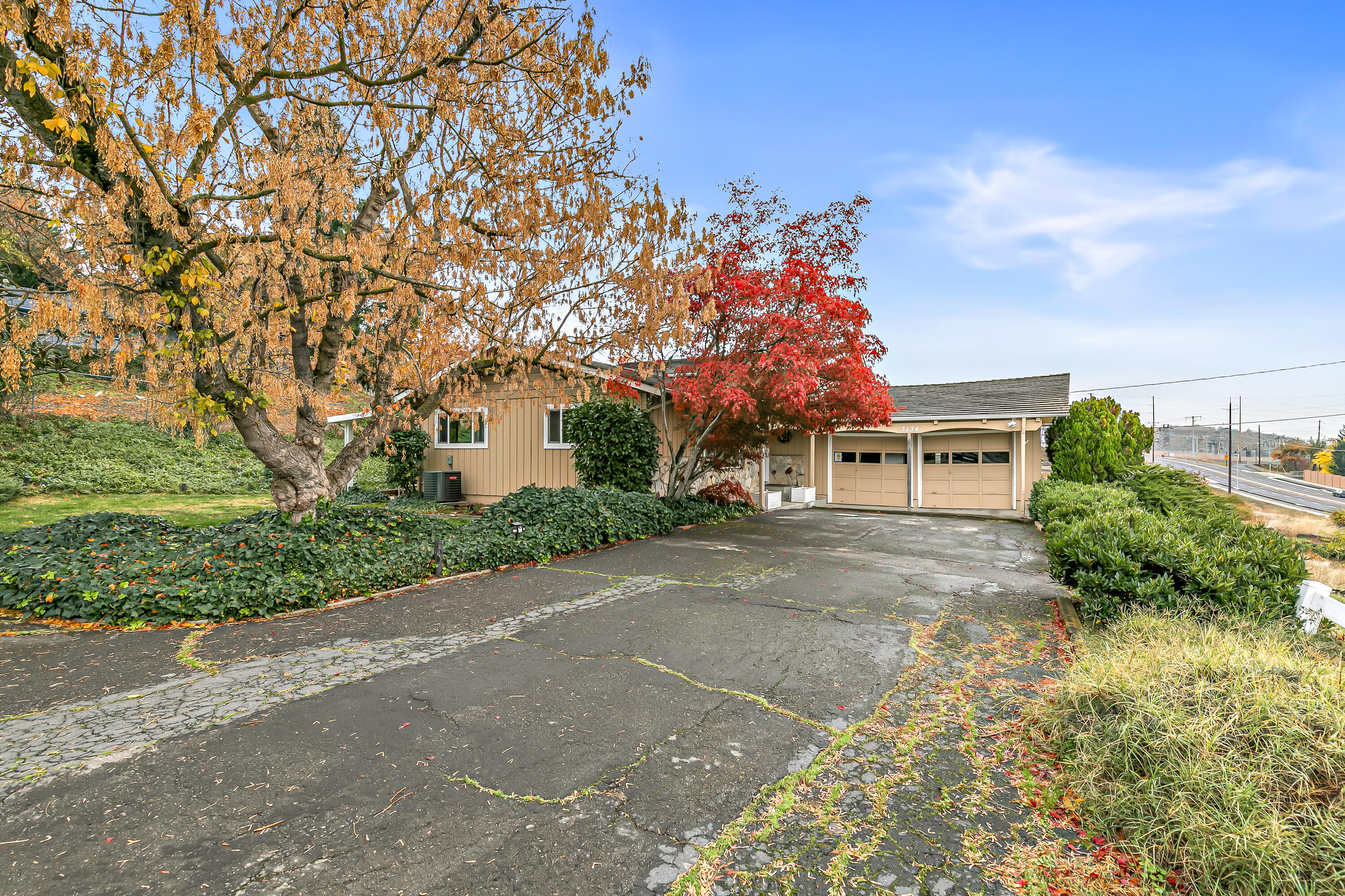Bring your vision and make this hillside retreat shine! Set on approximately one acre with breathtaking valley views, this single-family home offers endless potential. The property provides plenty of elbow room and privacy, making it a rare find in today's market. A fantastic opportunity for contractors, investors, or anyone ready to create their dream home in a stunning setting.