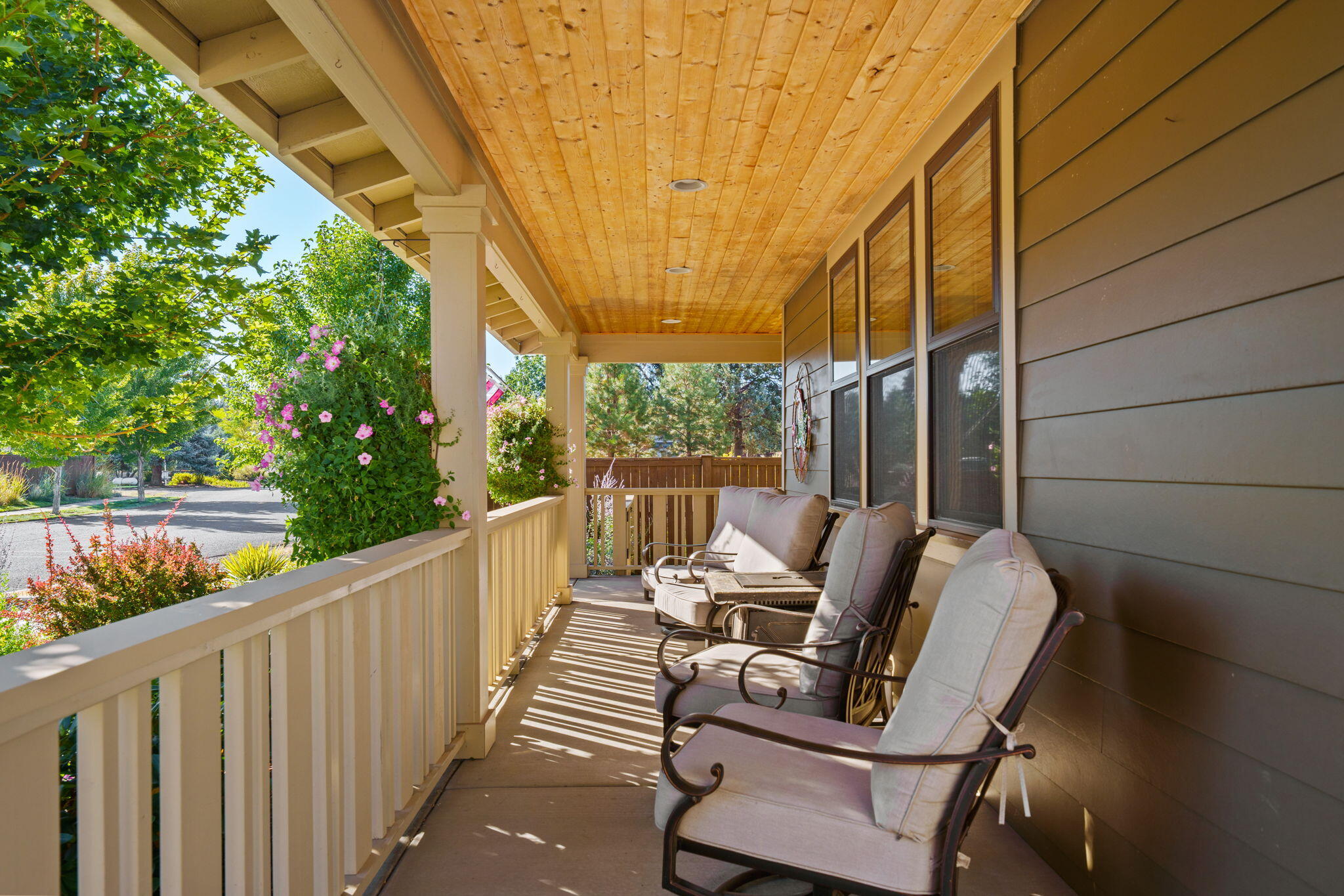 SaddleStone - Residential
