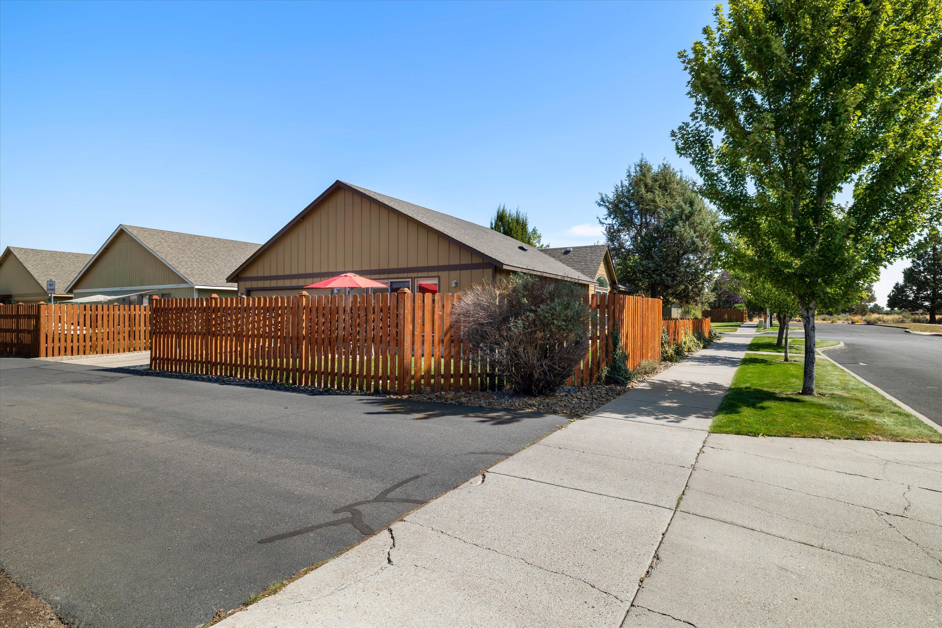 Gardenside - Residential