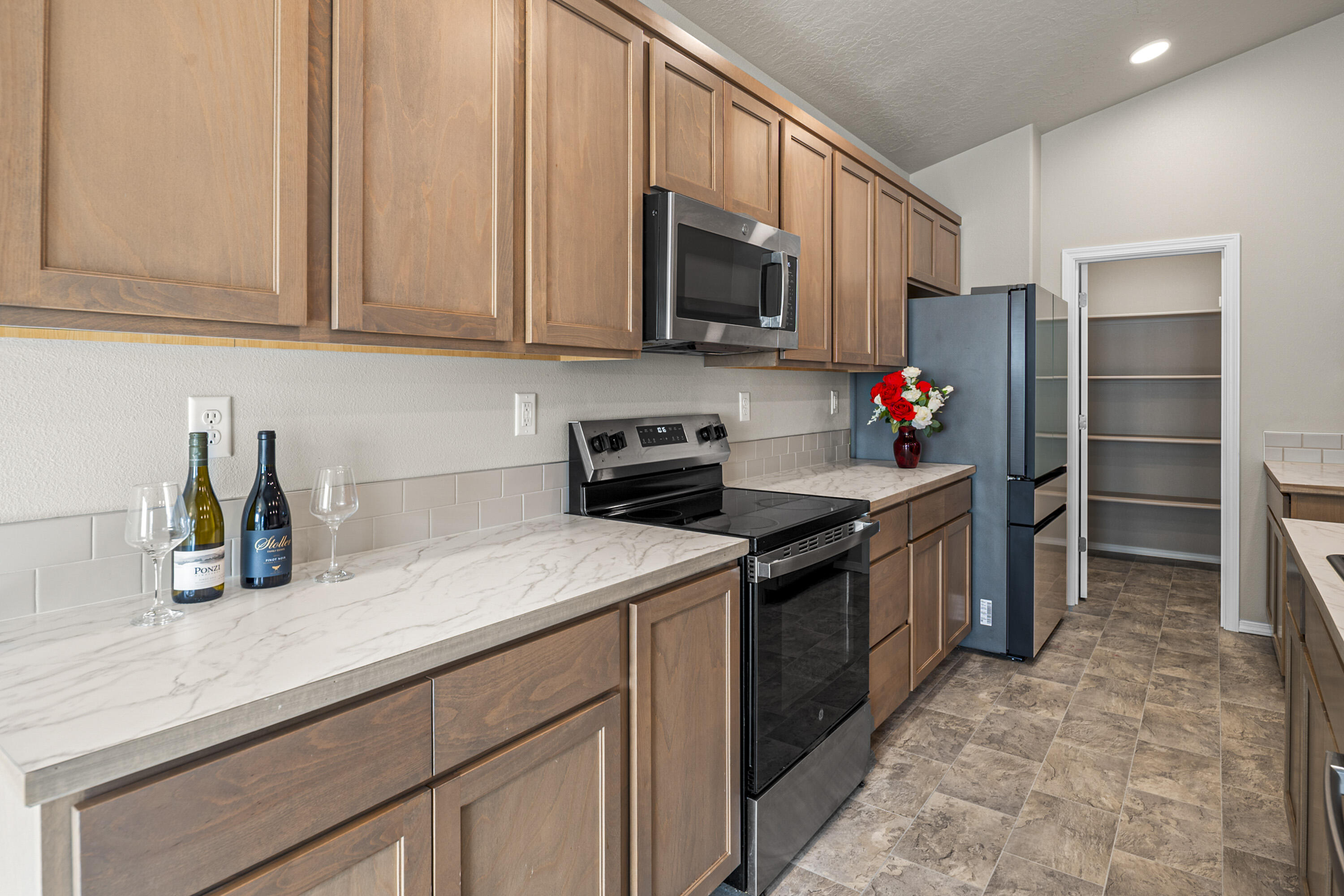 Dry Canyon - Residential