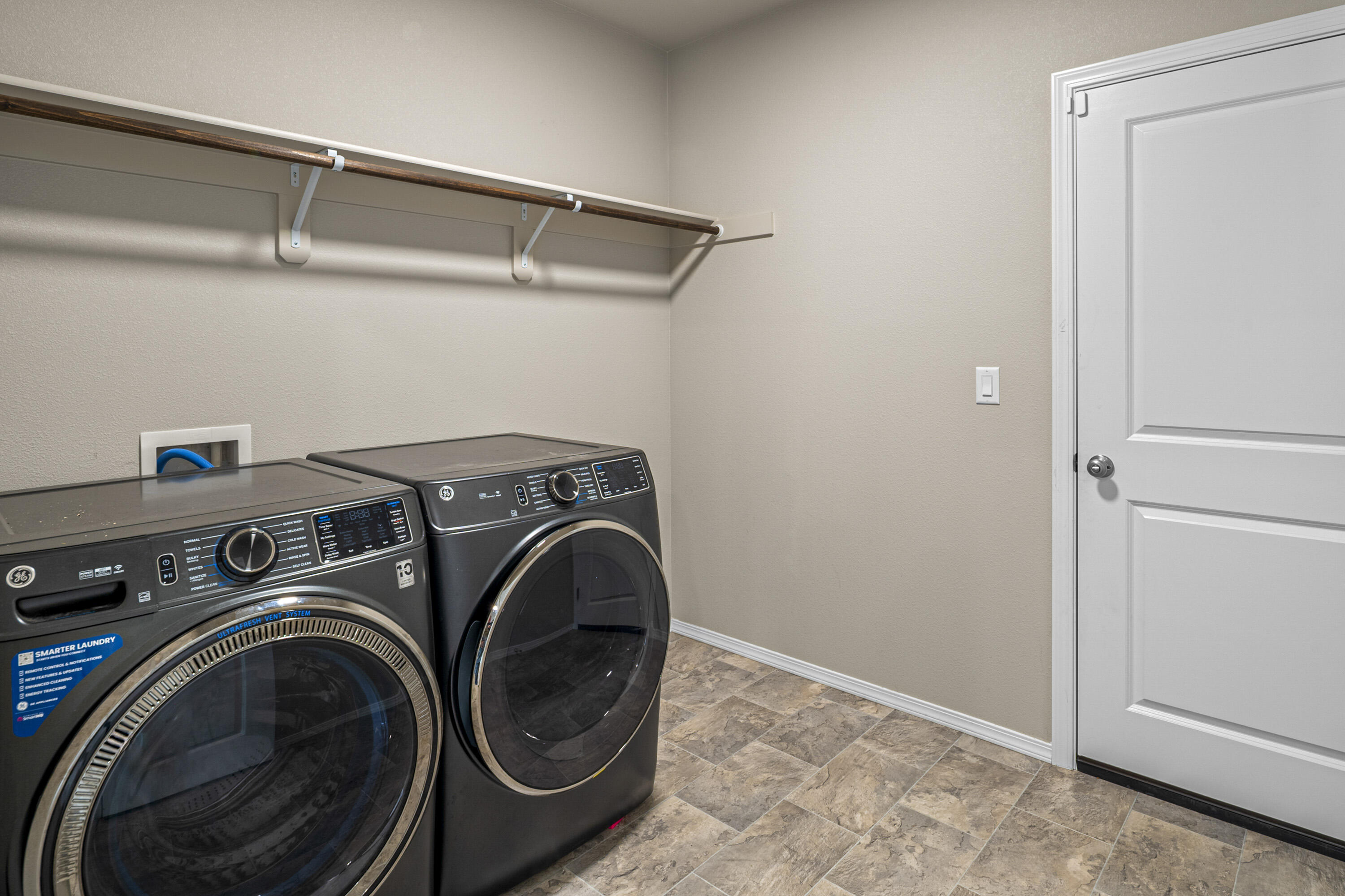 Dry Canyon - Residential