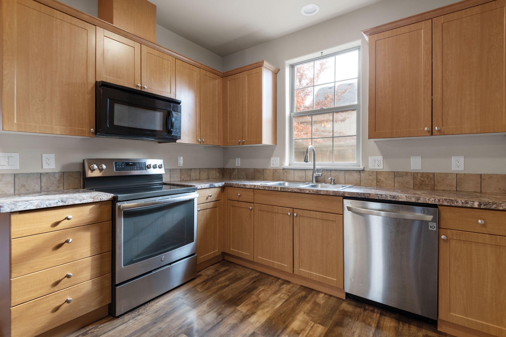 Parkway Village - Residential