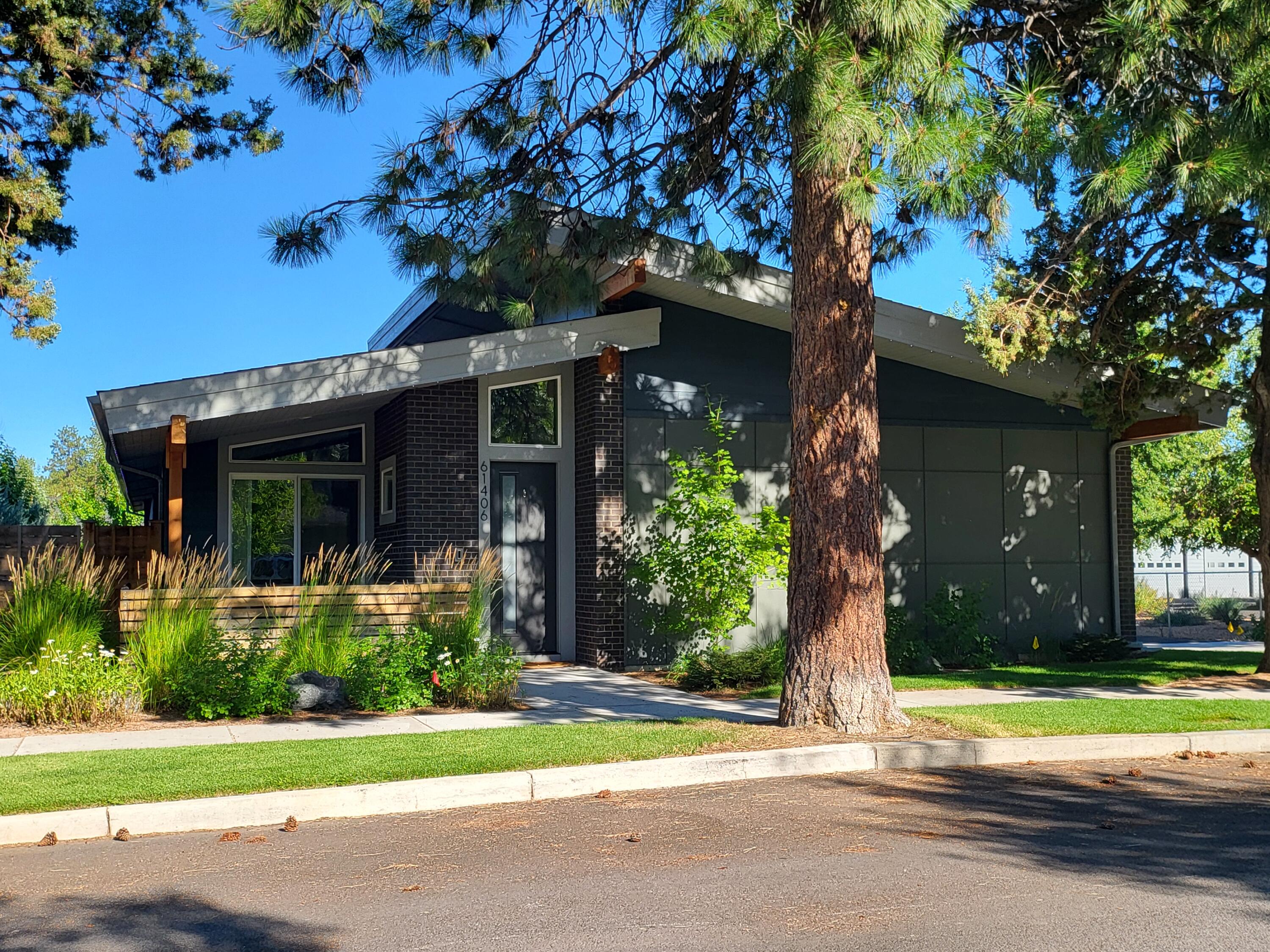 Duncan Heights - Residential