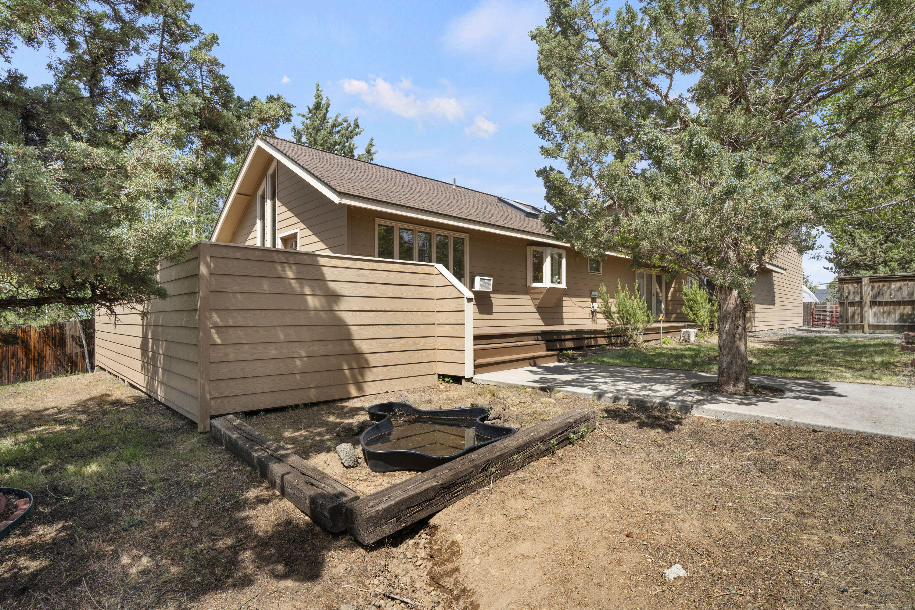 Skyview Terr - Residential