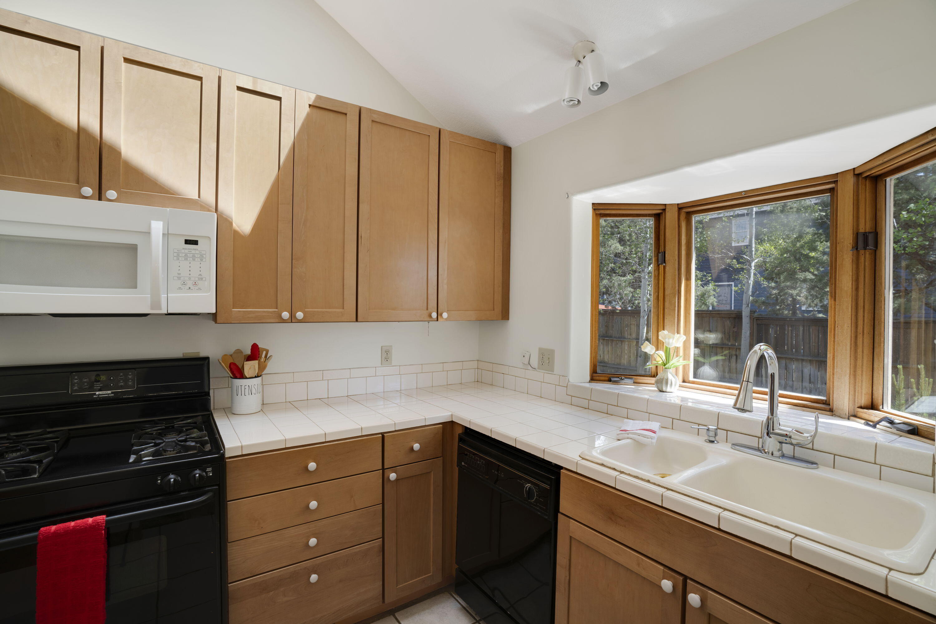 Skyview Terr - Residential