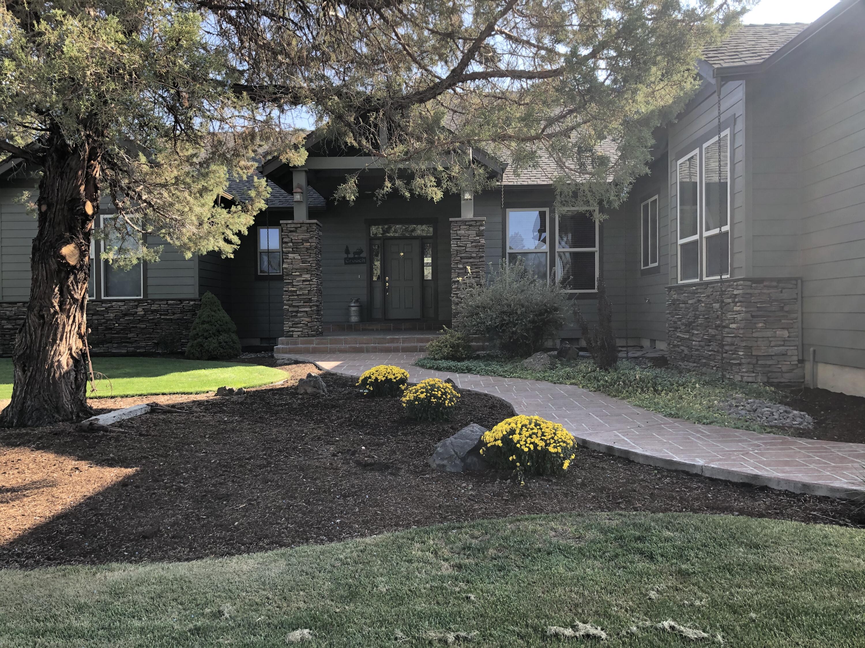 Crestridge Estate - Residential