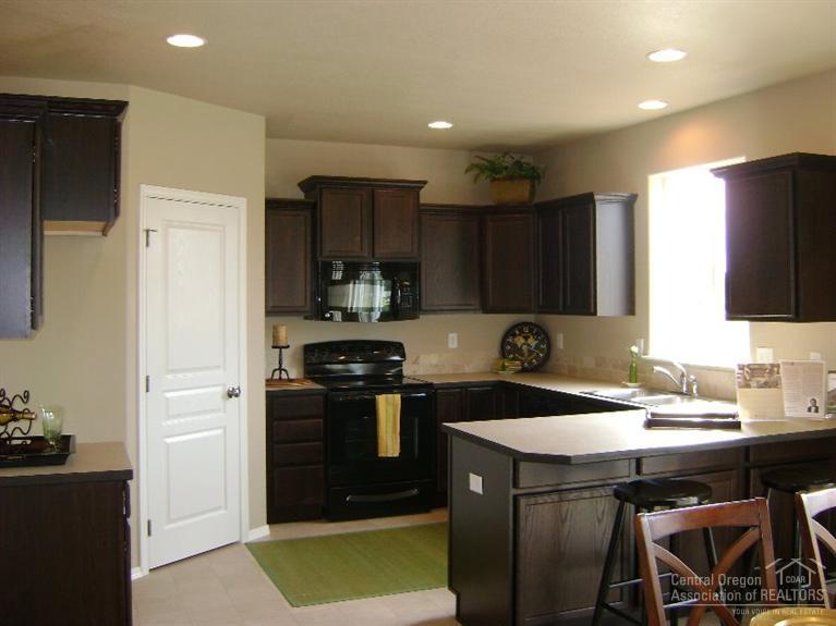 Village Pointe - Residential