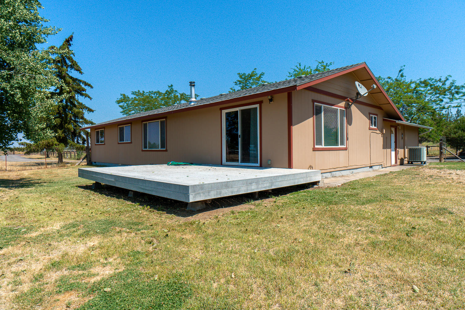 Lake Park Estate - Residential